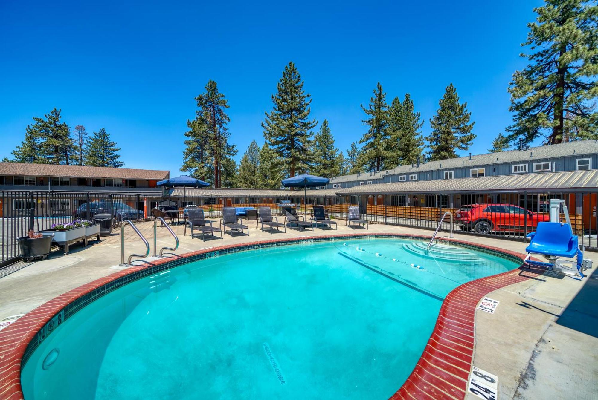 Blue Jay Lodge Саут-Лейк-Таго Екстер'єр фото